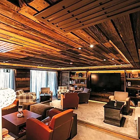 Boutique 4*